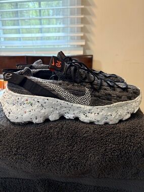 Nike Space Hippie 04 Sneakers (Size 8 barely worn)